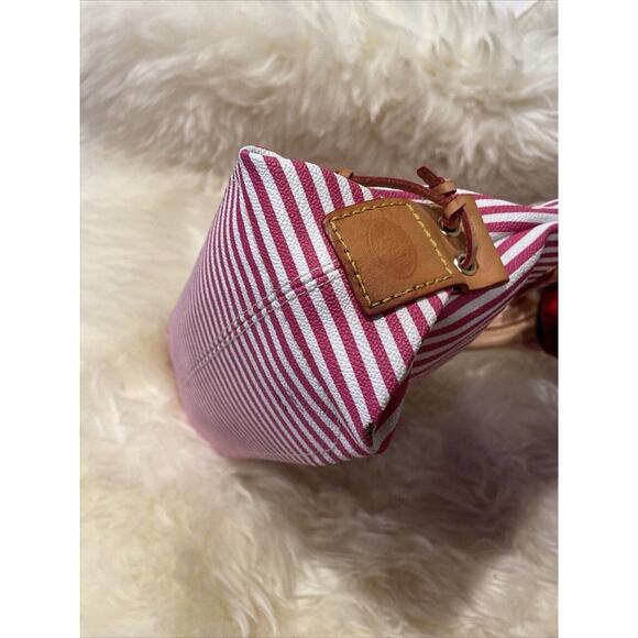 Dooney and Bourke Red and White Candy Stripe Tote Bag / Purse w/ Cross Body Stra - Picture 9 of 16